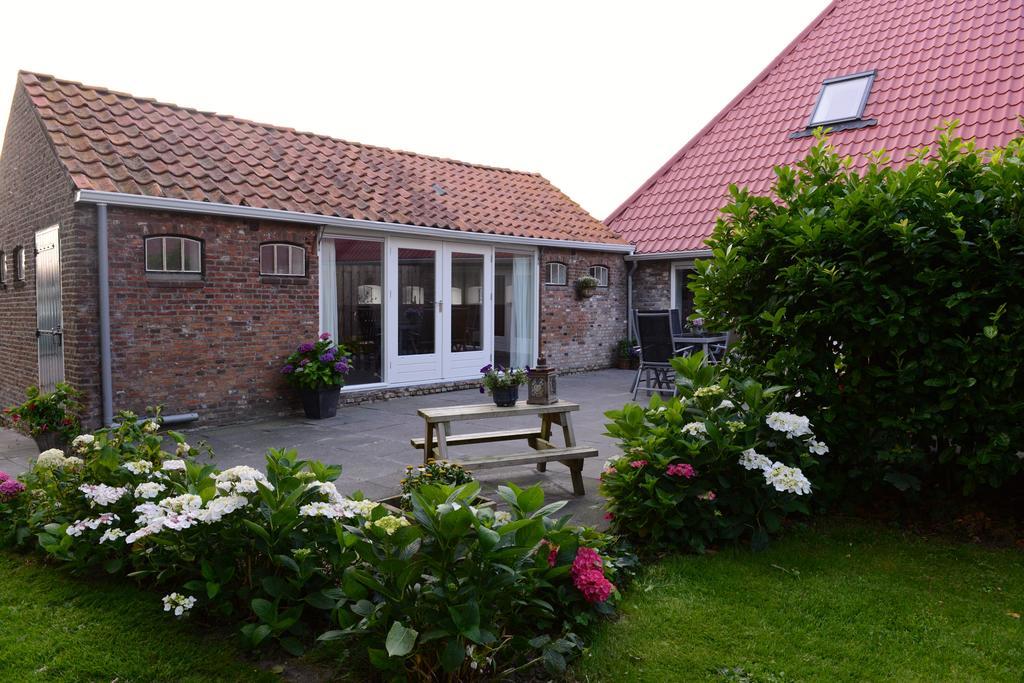 Appartementen Verhuur De Trijehoek Stiens Kültér fotó