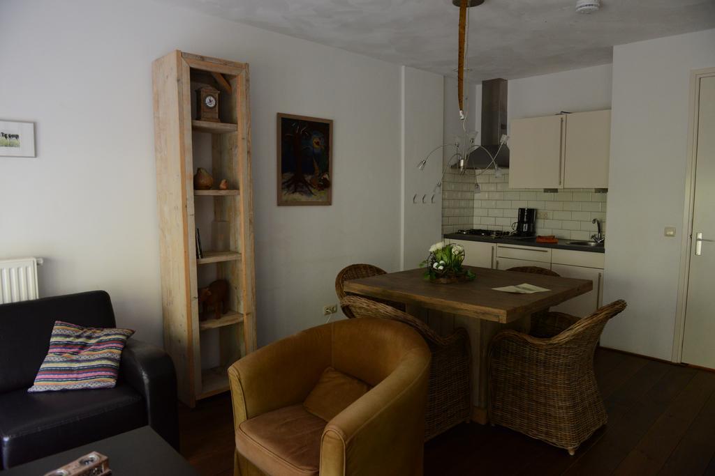 Appartementen Verhuur De Trijehoek Stiens Kültér fotó